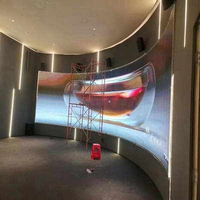 comprar Display digital flexible de 320x160mm P2.5mm Columna de cilindro de forma redonda online manufacture